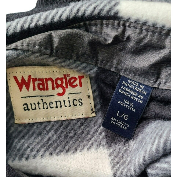 Wrangler Authentics Button Up Long Sleeve Flannel Size L - Picture 3 of 3